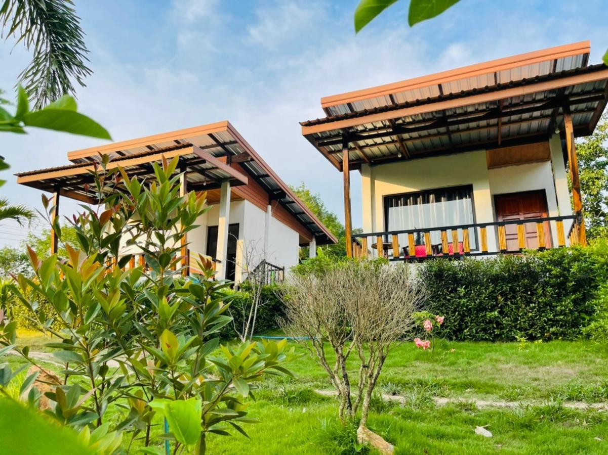 Phurin Thara Resort Koh Lanta Exterior foto