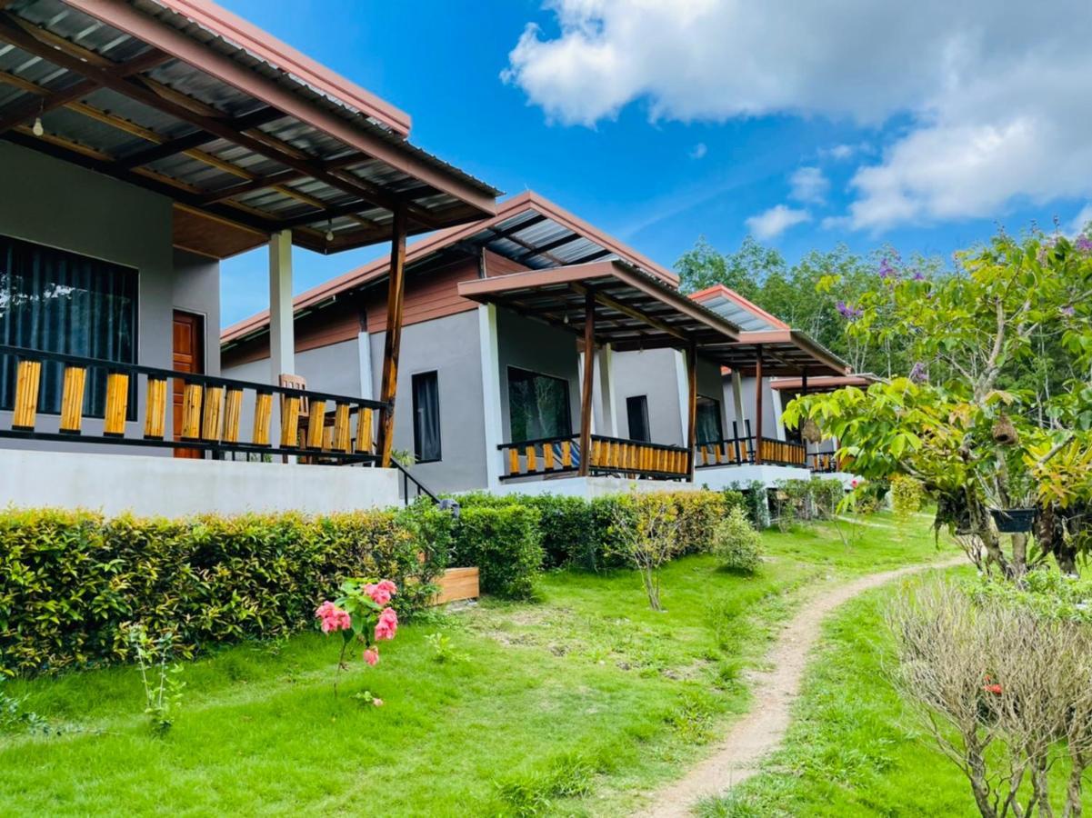 Phurin Thara Resort Koh Lanta Exterior foto