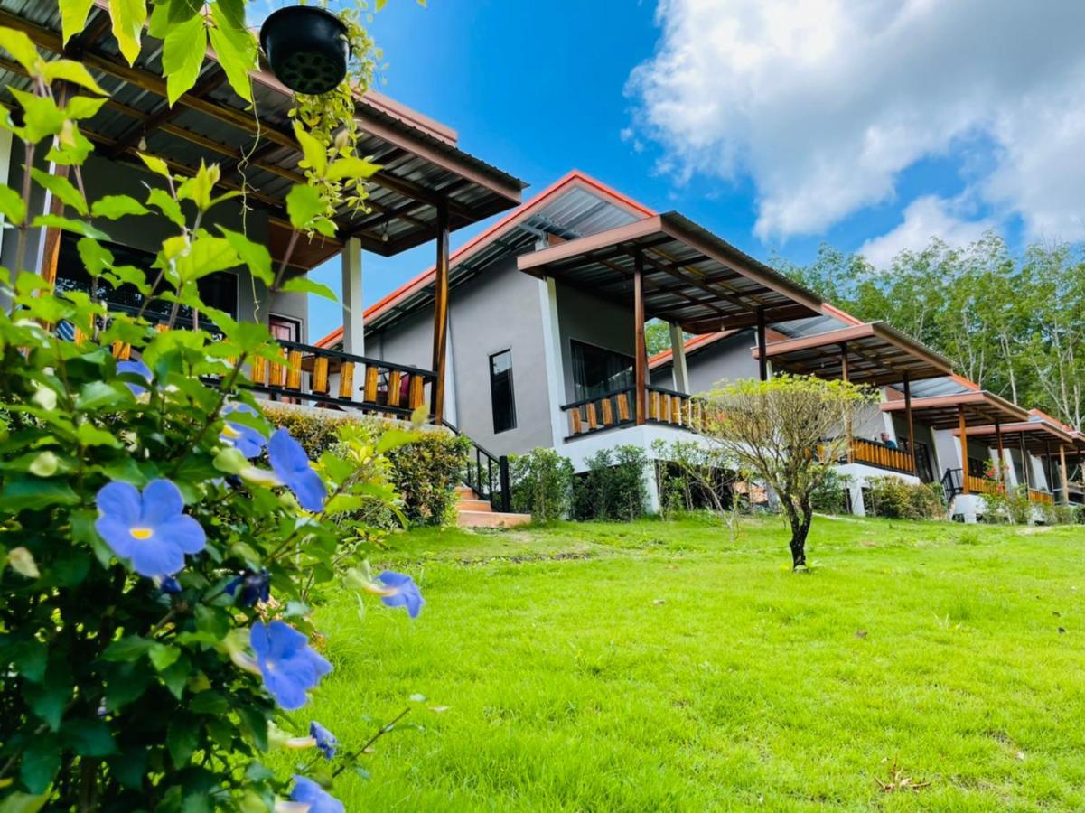 Phurin Thara Resort Koh Lanta Exterior foto